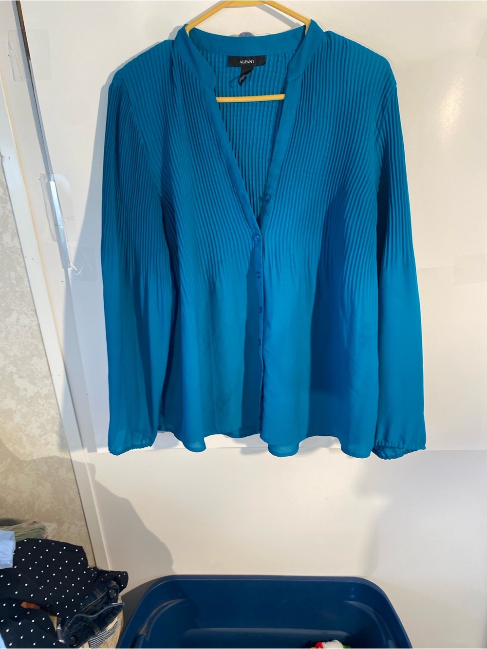 Alfani Teal Pleated V-Neck Button-Front Blouse